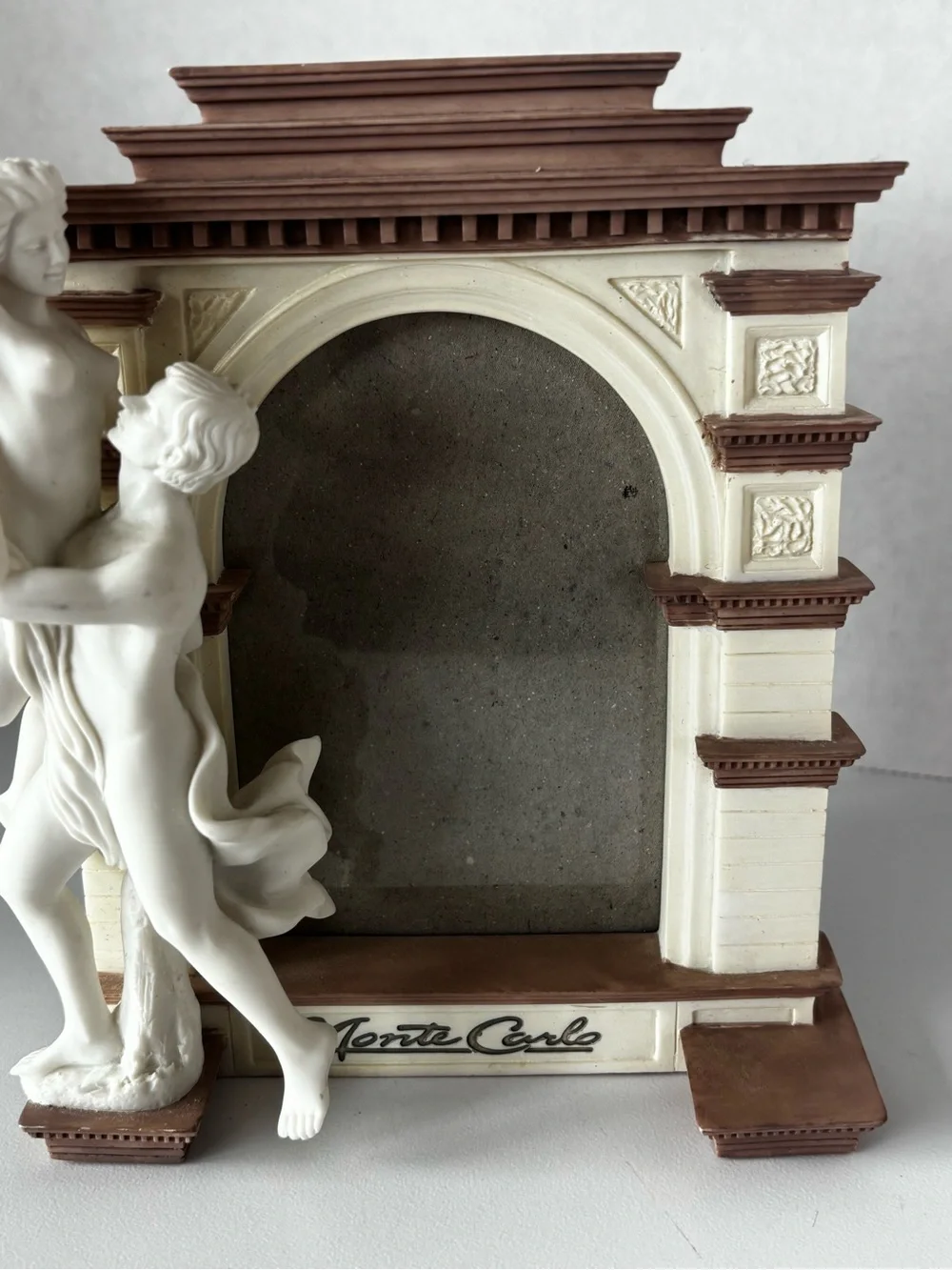 Beautiful Las Vegas Monte Carlo Souvenir Picture Frame